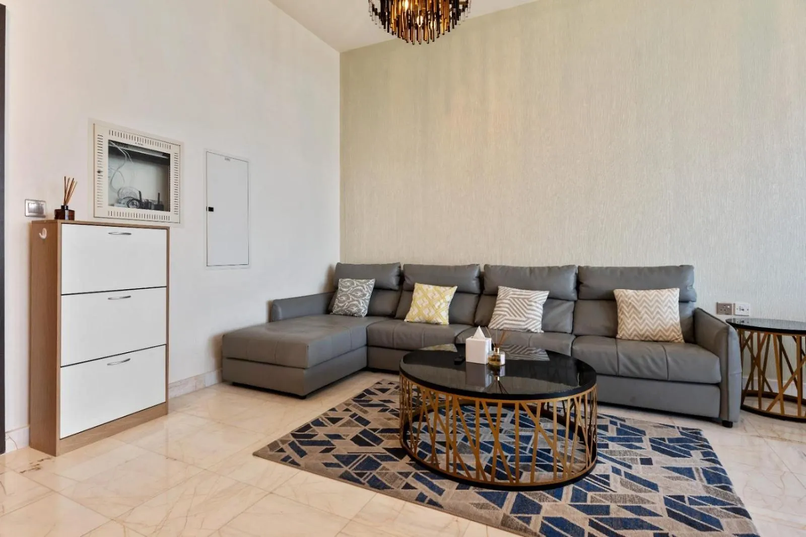Brand New 2 Bedroom In Bayz By Danube, Business Bay Dubai 0*,